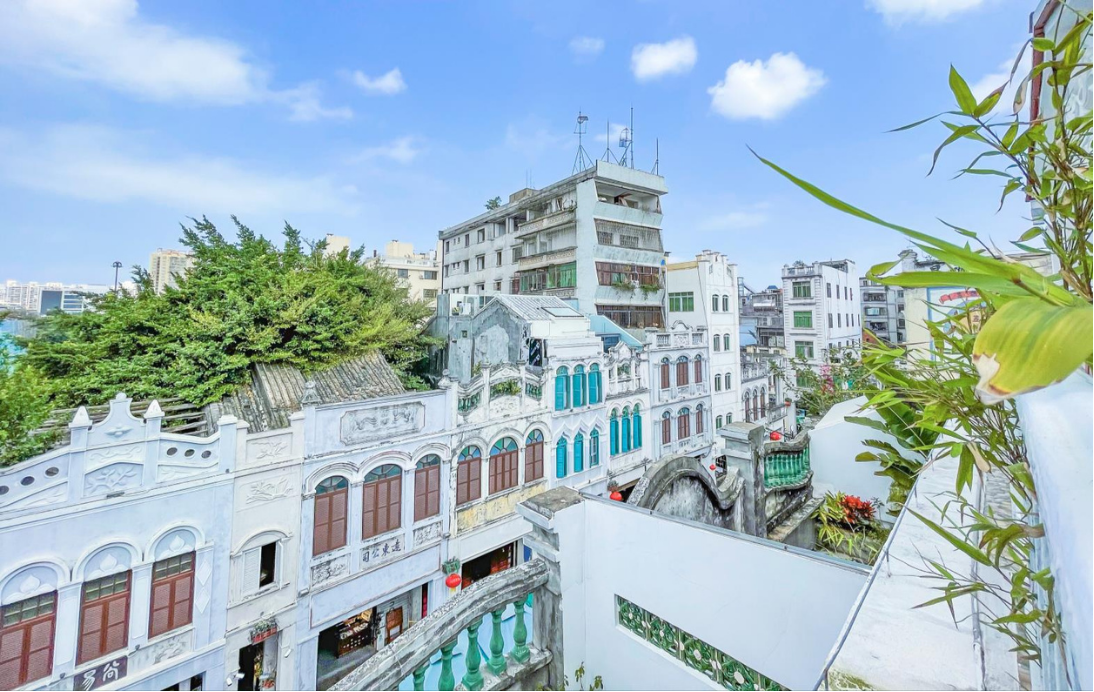 Qilou Street